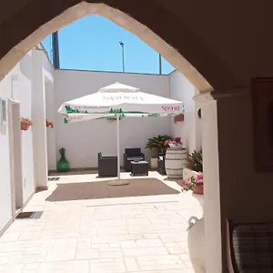 La Conigliera , Bríndisi Italia